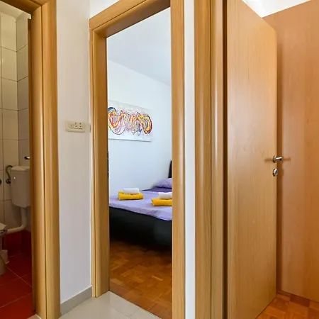 Apartmani Cesarica Trogir Exterior photo