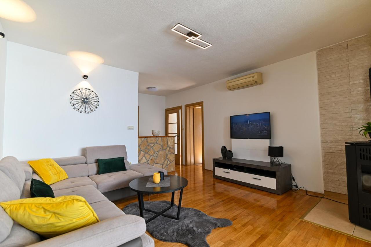 Cesarica Trogir